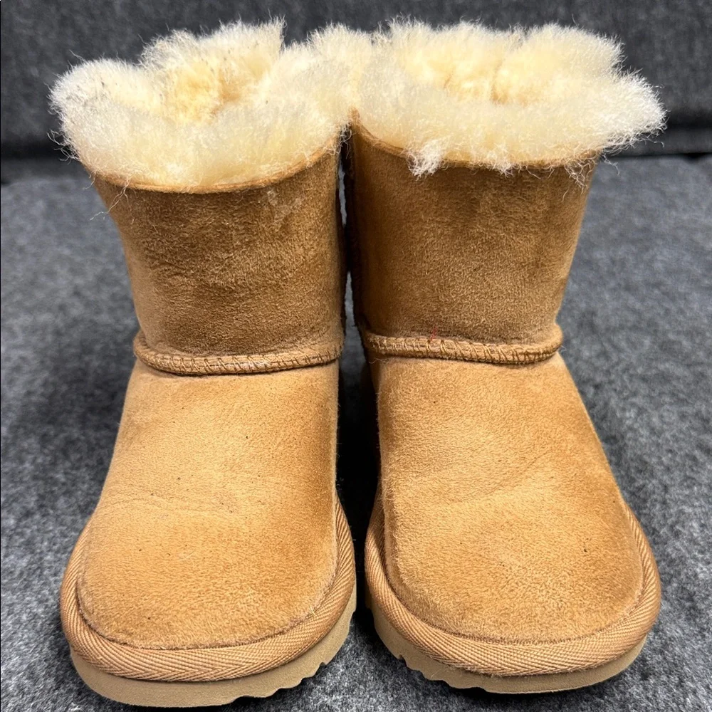 UGG Tan Kids Boots - Picture 4 of 8